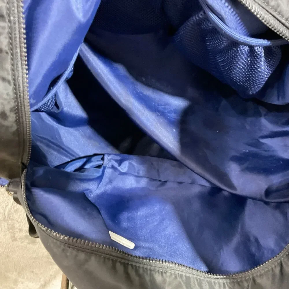 Lululemon Ivivva Weekend Explorer Duffel Bag Multiple zip Pockets Travel